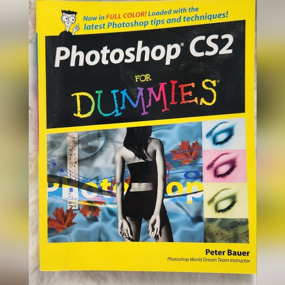 2/$15 - Photoshop CS2 For Dummies Softcover Book - Picture 1 of 2